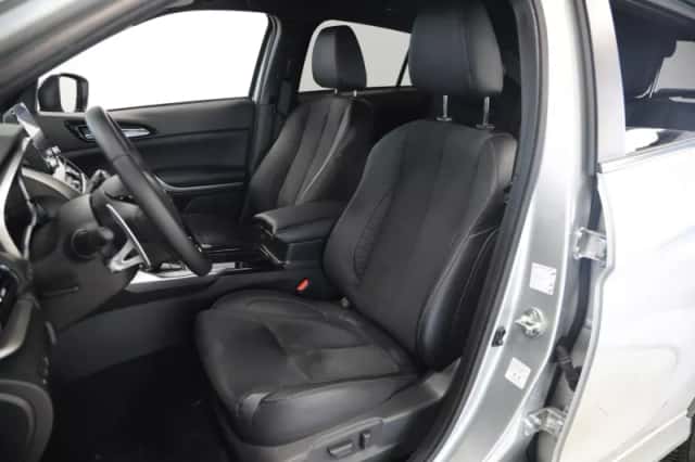 Mitsubishi Eclipse Cross (2022) thumbnail 3