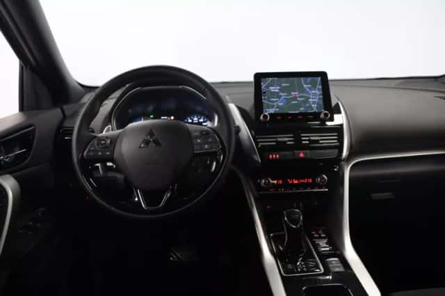 Mitsubishi Eclipse Cross (2022) thumbnail 5