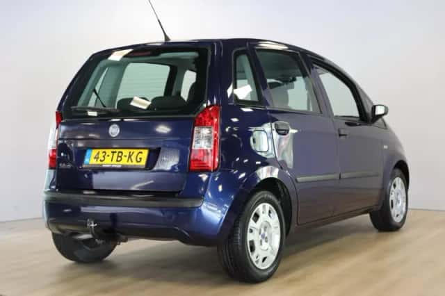 Fiat Idea (2006) thumbnail 2