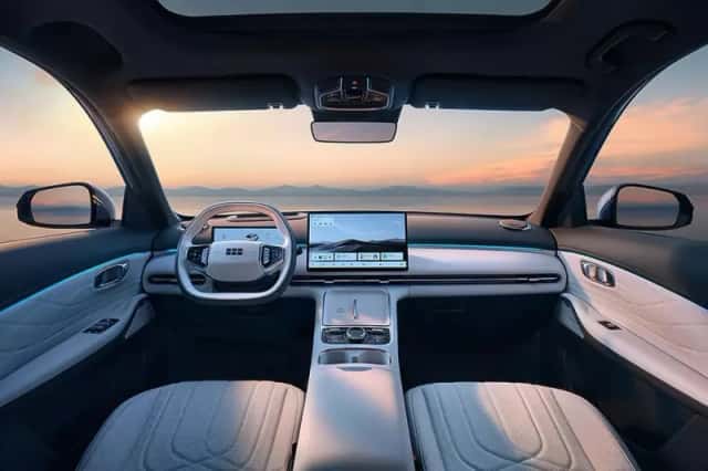 Geely Starray EM-i (2026) thumbnail 6