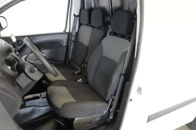 Nissan NV250 (2020) thumbnail 3