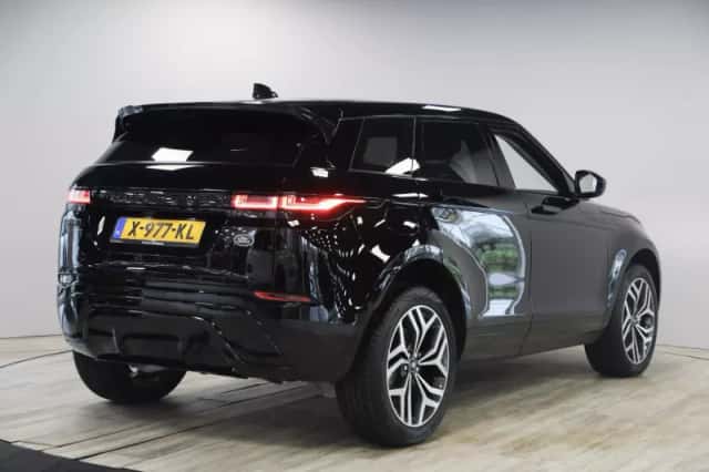 Land Rover Range Rover Evoque (2021) thumbnail 2