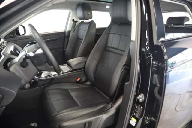 Land Rover Range Rover Evoque (2021) thumbnail 3
