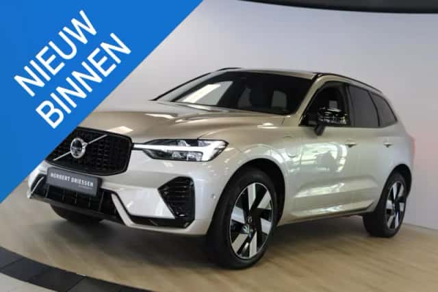 Volvo XC60 (2024) thumbnail 1