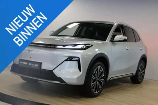 Geely Starray EM-i (2026) thumbnail 3