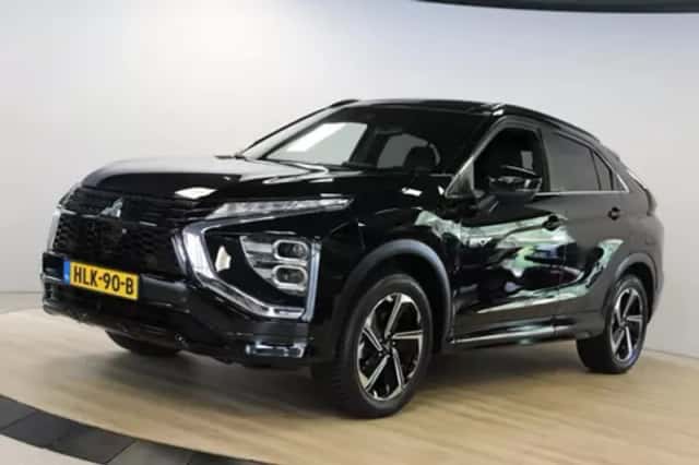 Mitsubishi Eclipse Cross (2022) thumbnail 3