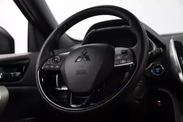 Mitsubishi Eclipse Cross (2023) thumbnail 5