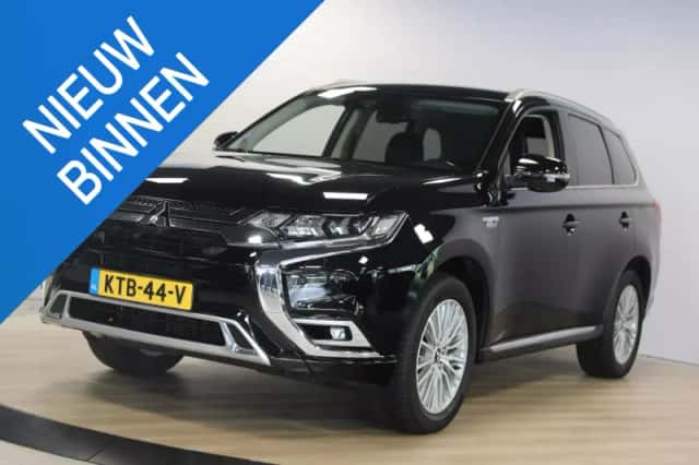 Mitsubishi Outlander (2019) thumbnail 1