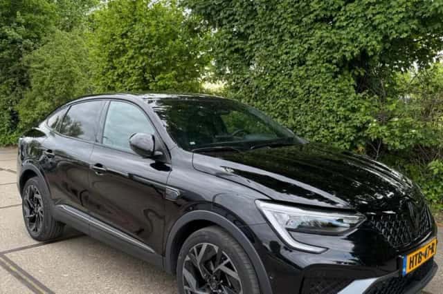 Renault Arkana (2025) thumbnail 2