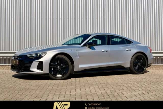 Audi e-tron (2021) thumbnail 1