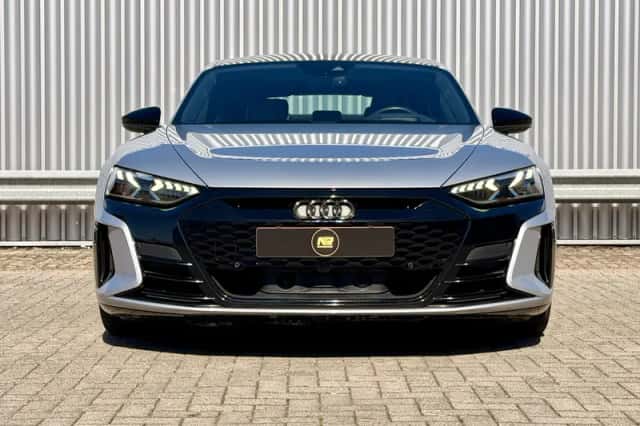 Audi e-tron (2021) thumbnail 2