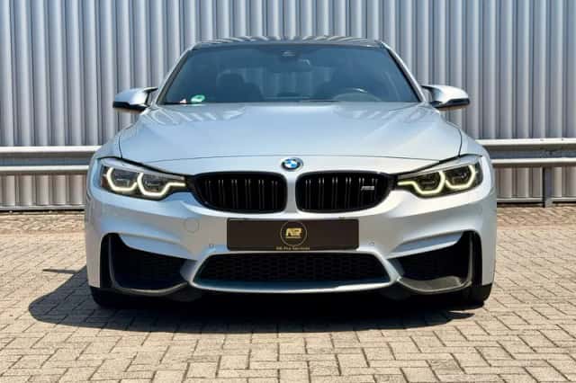 BMW M3 (2018) thumbnail 2