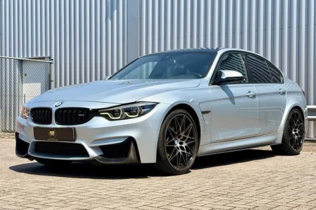 BMW M3 (2018) thumbnail 3