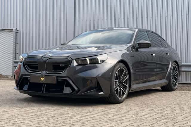 BMW M5 (2025) thumbnail 3