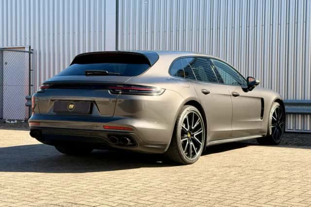 Porsche Panamera (2018) thumbnail 6