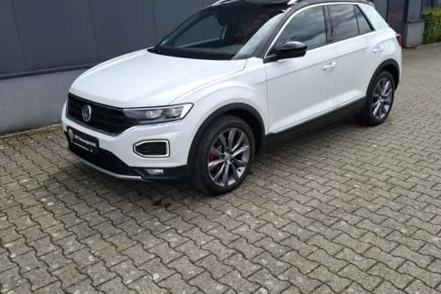 Volkswagen T-Roc (2019) thumbnail 4