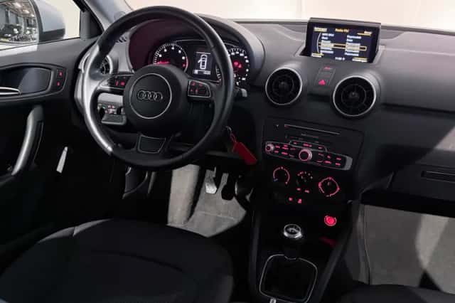 Audi A1 (2016) thumbnail 16