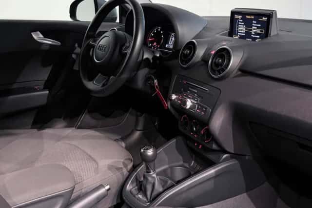 Audi A1 (2016) thumbnail 18