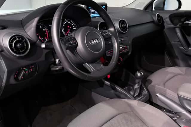 Audi A1 (2016) thumbnail 8