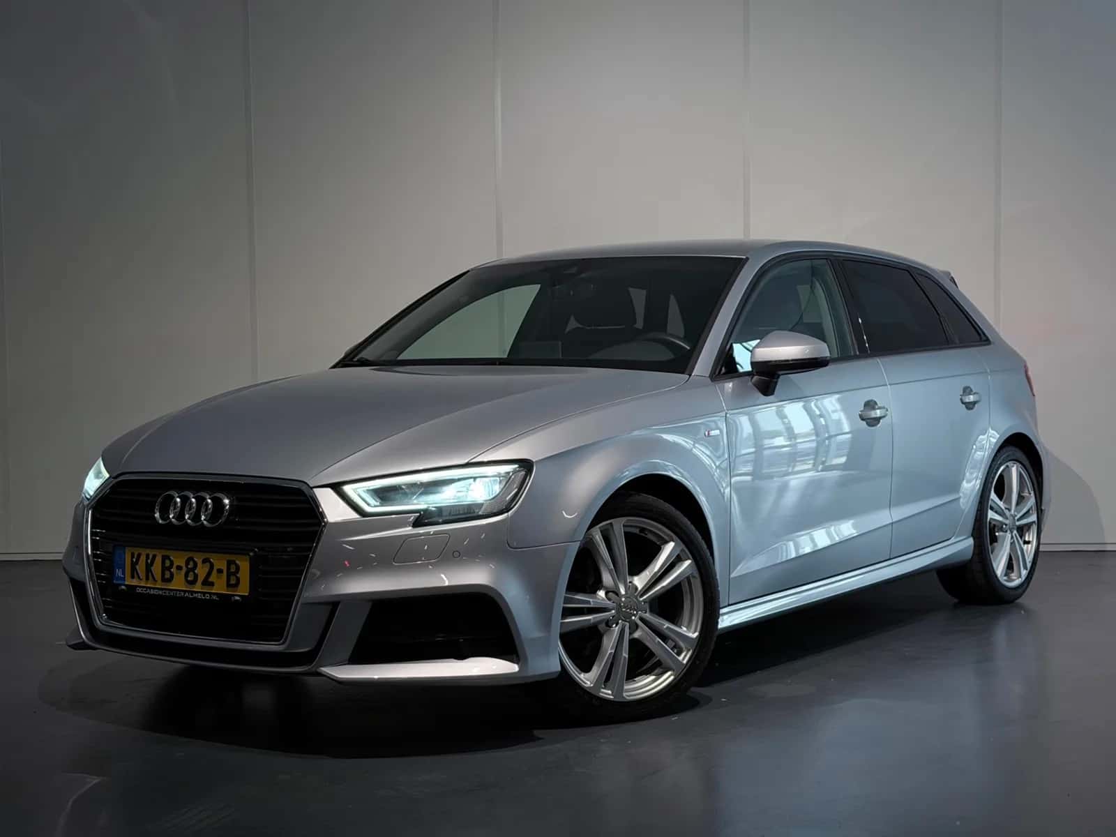 Audi A3 (2019) — foto 1