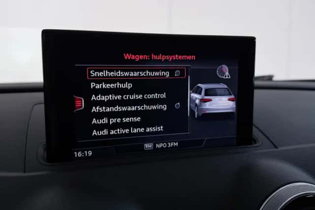 Audi A3 (2019) thumbnail 38