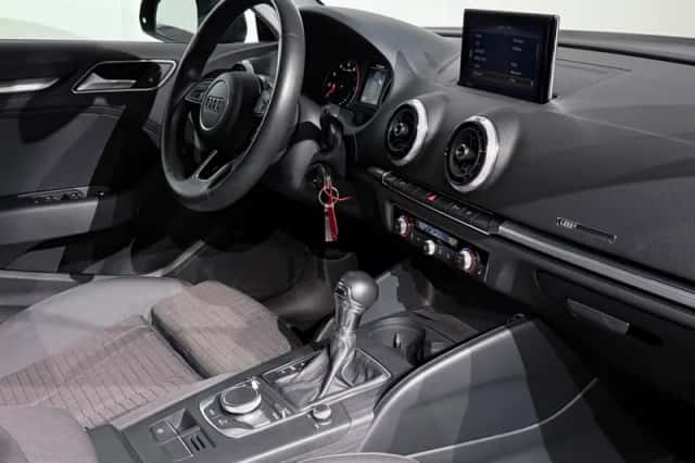 Audi A3 (2018) thumbnail 20