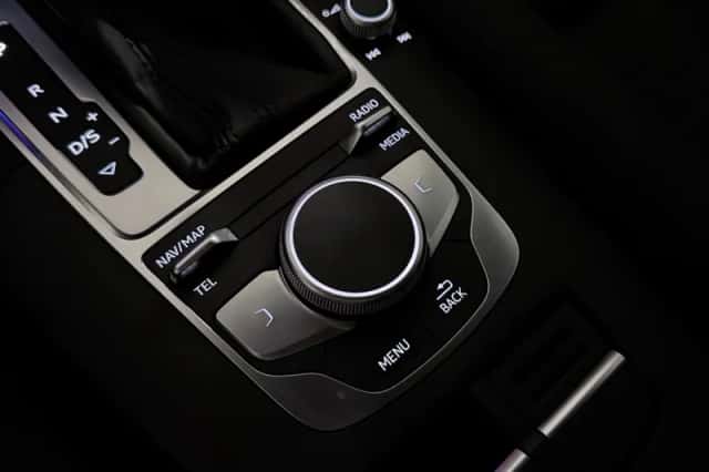 Audi A3 (2018) thumbnail 34