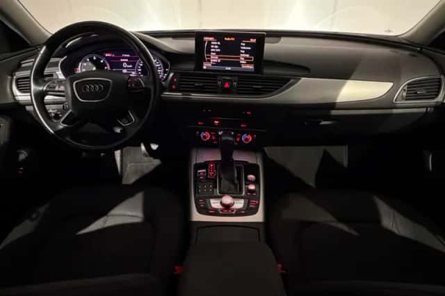 Audi A6 (2016) thumbnail 2