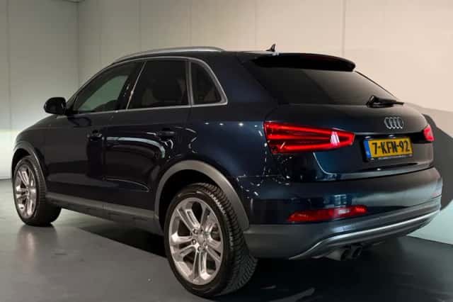 Audi Q3 (2013) thumbnail 10