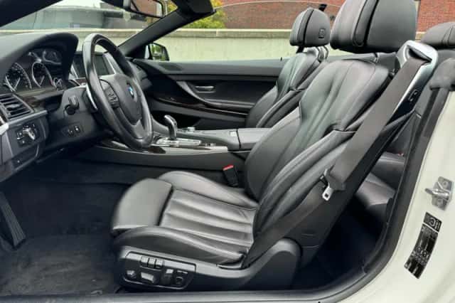 BMW 6-Serie (2011) thumbnail 8