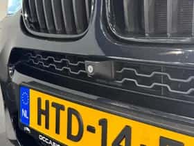 BMW X4 (2017) thumbnail 4