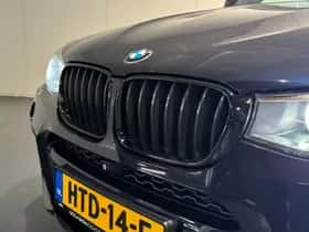 BMW X4 (2017) thumbnail 5