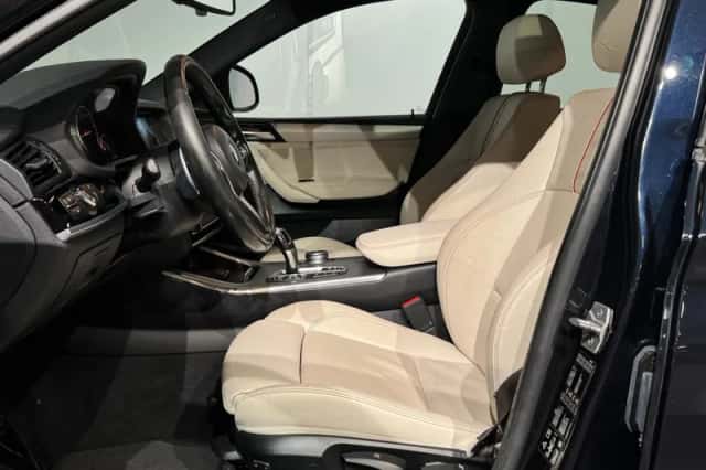 BMW X4 (2017) thumbnail 8