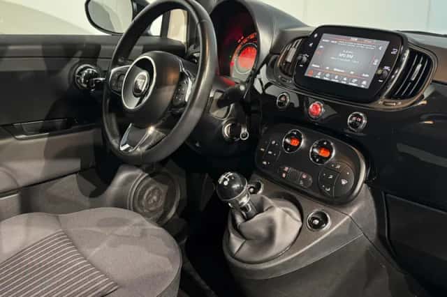 Fiat 500 (2019) thumbnail 24