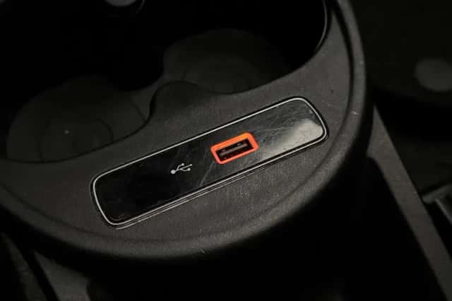 Fiat 500 (2019) thumbnail 33