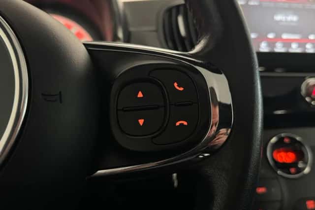 Fiat 500 (2019) thumbnail 35