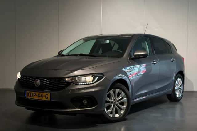 Fiat Tipo (2017) thumbnail 1