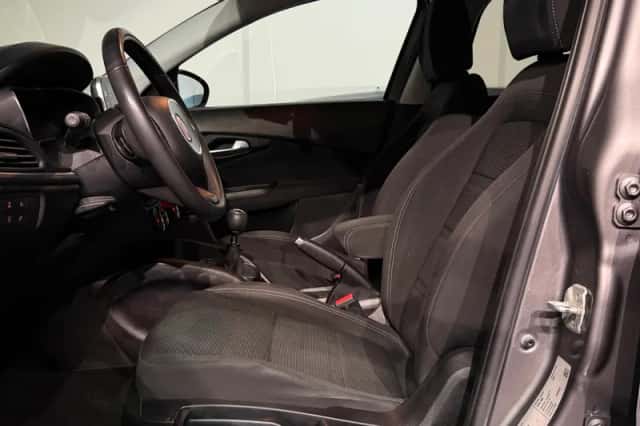 Fiat Tipo (2017) thumbnail 12