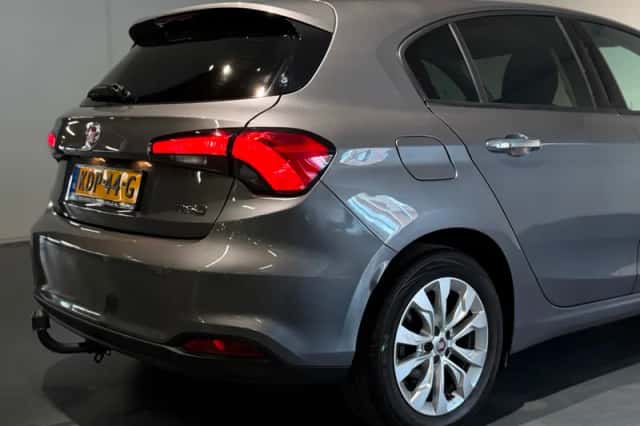 Fiat Tipo (2017) thumbnail 18