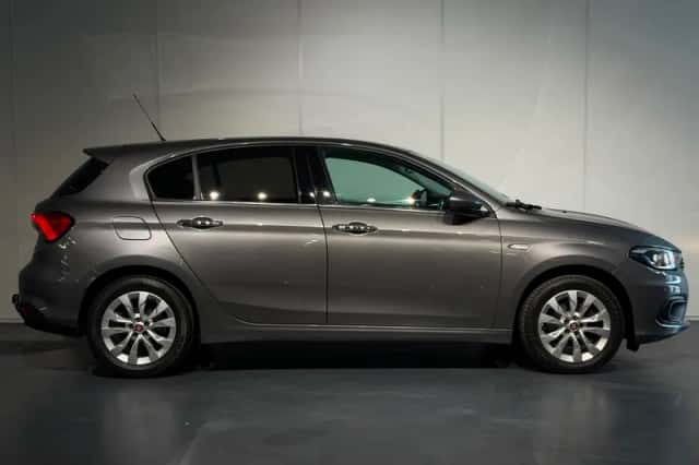 Fiat Tipo (2017) thumbnail 21