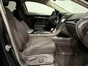 Ford Mondeo (2018) thumbnail 30