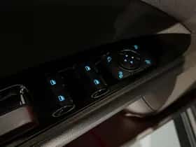 Ford Mondeo (2018) thumbnail 33