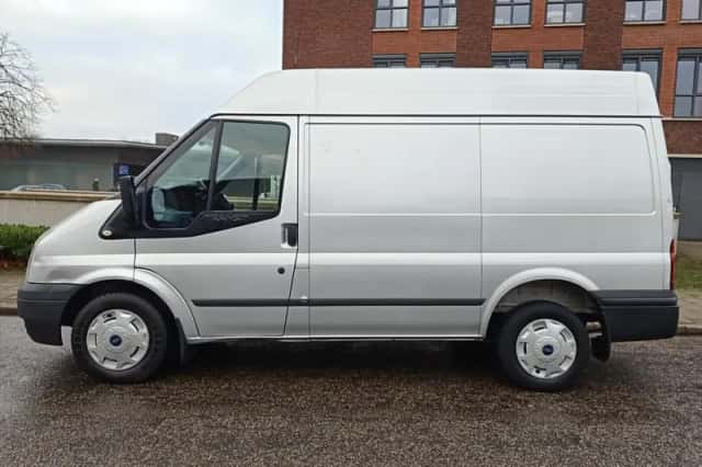 Ford Transit (2013) thumbnail 2