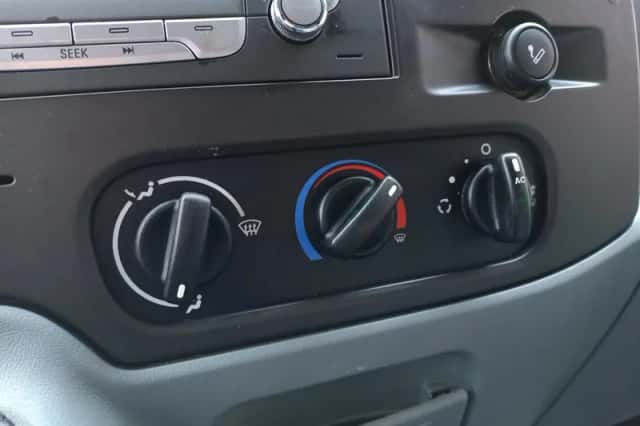 Ford Transit (2013) thumbnail 13
