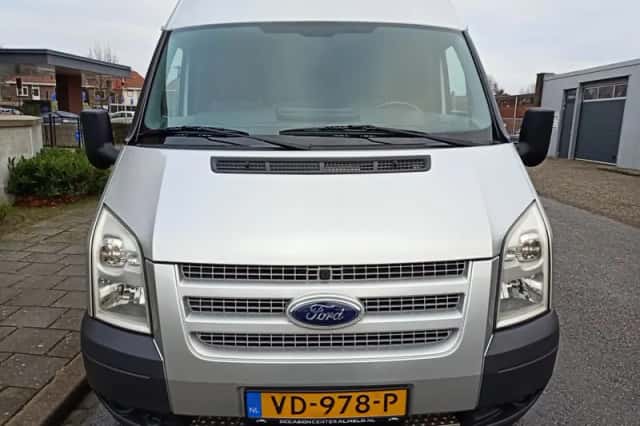 Ford Transit (2013) thumbnail 8