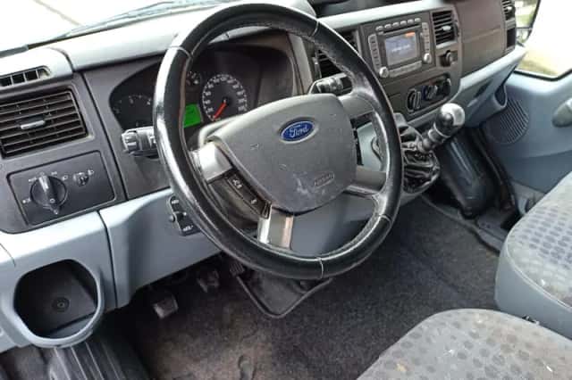 Ford Transit (2013) thumbnail 9