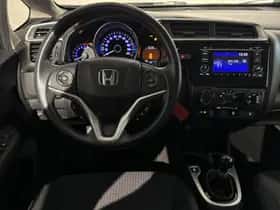 Honda Jazz (2018) thumbnail 2