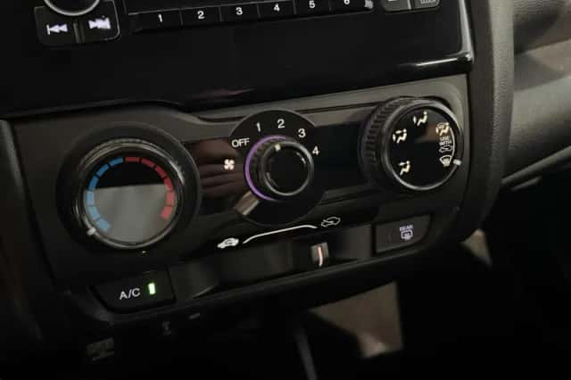 Honda Jazz (2018) thumbnail 28