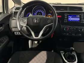 Honda Jazz (2016) thumbnail 2