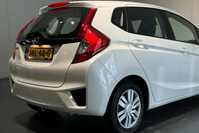 Honda Jazz (2016) thumbnail 14